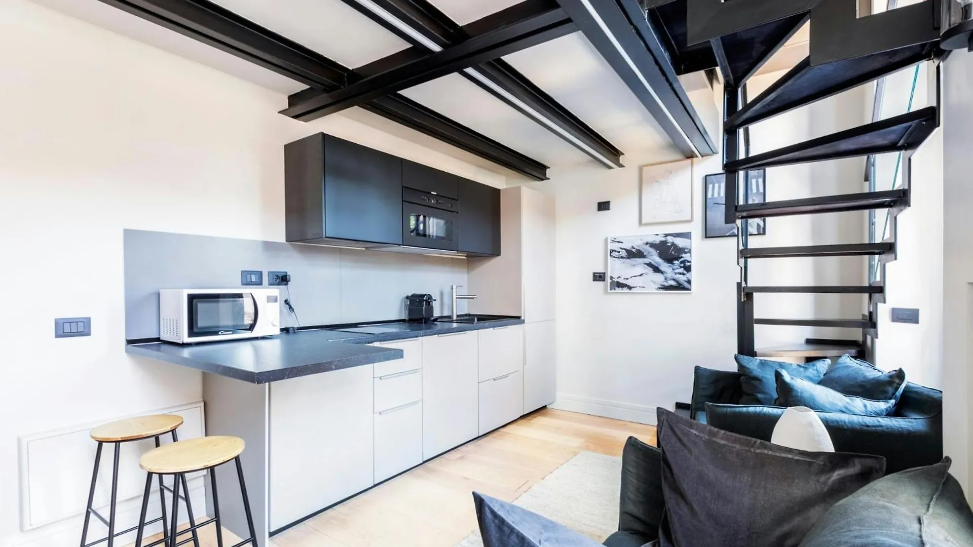 Sonder By Marriott Bonvoy Trastevere Apartments Piazza Trilussa Roma