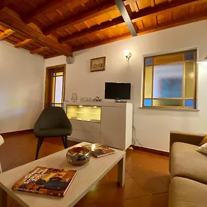  Apartamento Cozy 4th And Top Floor Itália