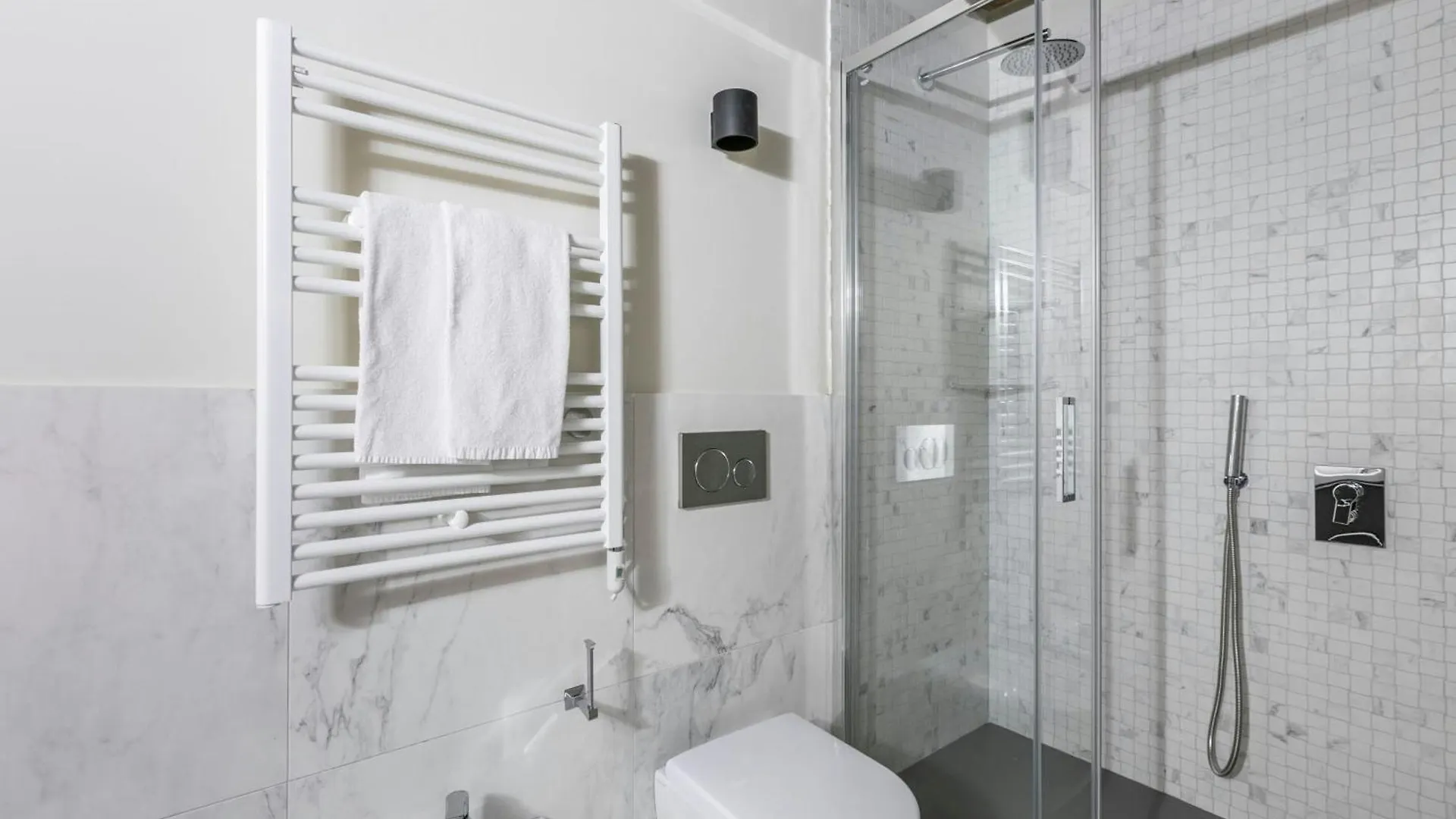 Sonder By Marriott Bonvoy Trastevere Apartments Piazza Trilussa Roma Apart Otel